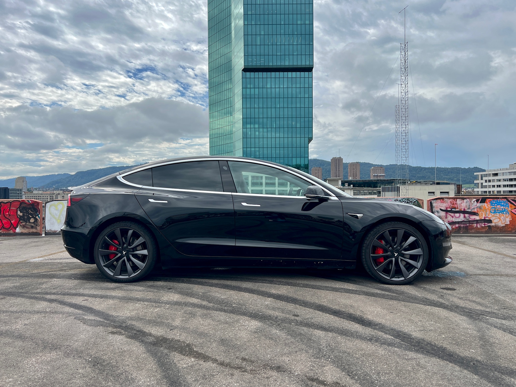 Tesla Tesla Model 3 Performance Grok